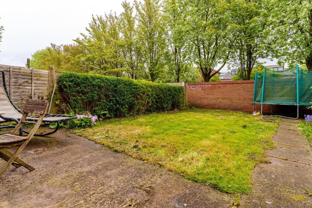 A&S Properties, No Guest Fees, Bank Transfe Deposit Available Wolverhampton Exterior photo